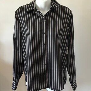 Old Navy Black Striped V-neck button-down shirt in size Small Casual Work Dress